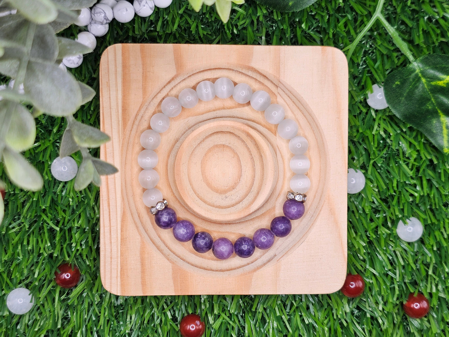 Lepidolite and Cat's Eye beaded bracelet with silver fillers